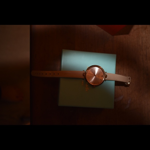Kate Spade Watch - Picture 3 of 6